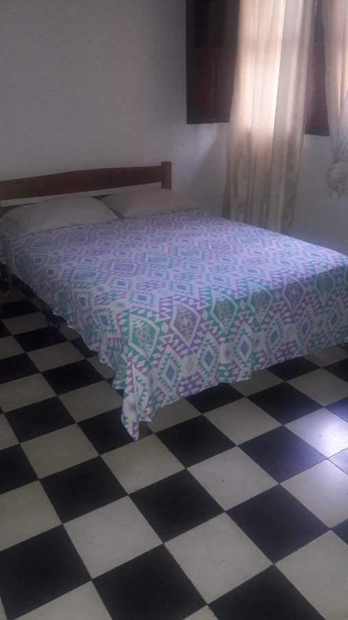 Hospedaje Santa Barbara Буга Екстериор снимка
