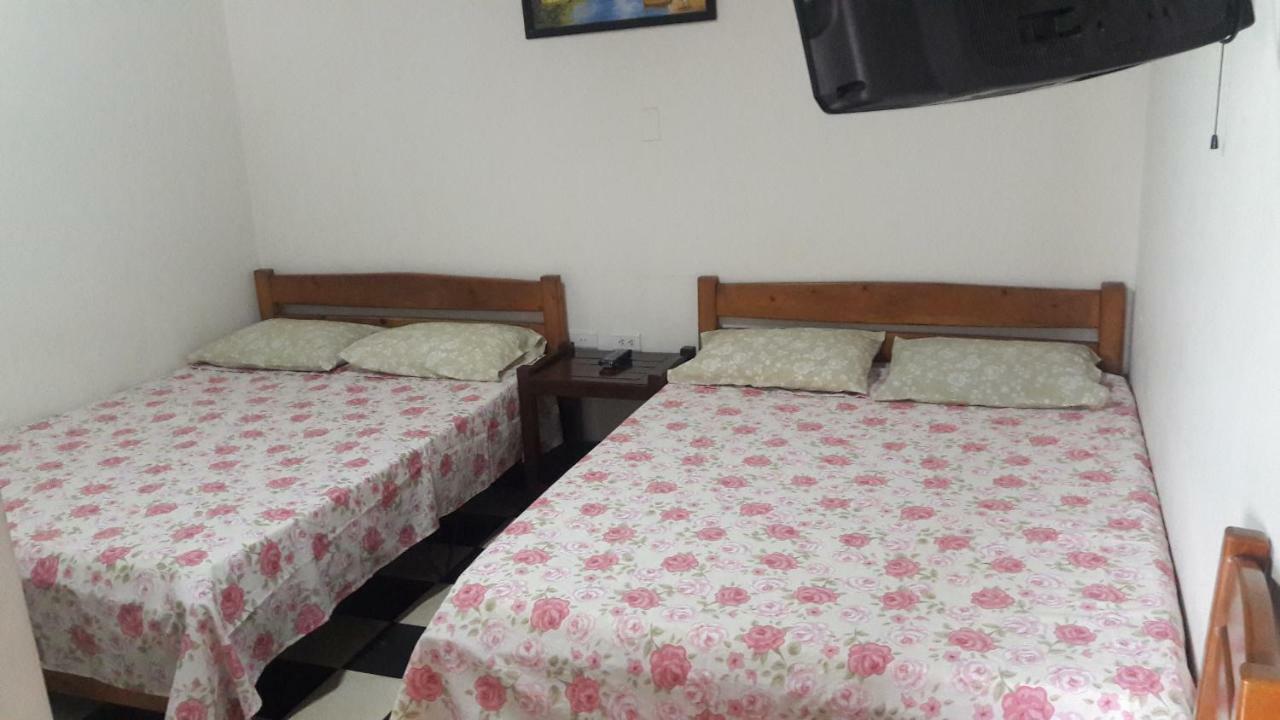 Hospedaje Santa Barbara Буга Екстериор снимка